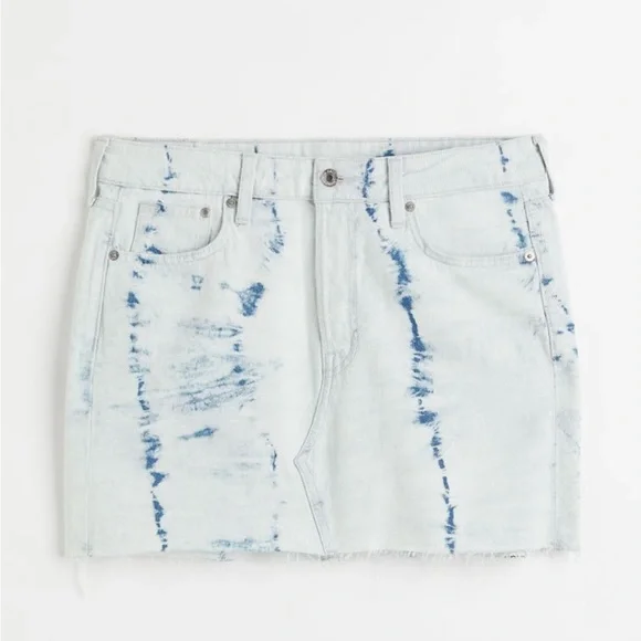 NWT H&M Mini Skirt - Picture 2 of 3